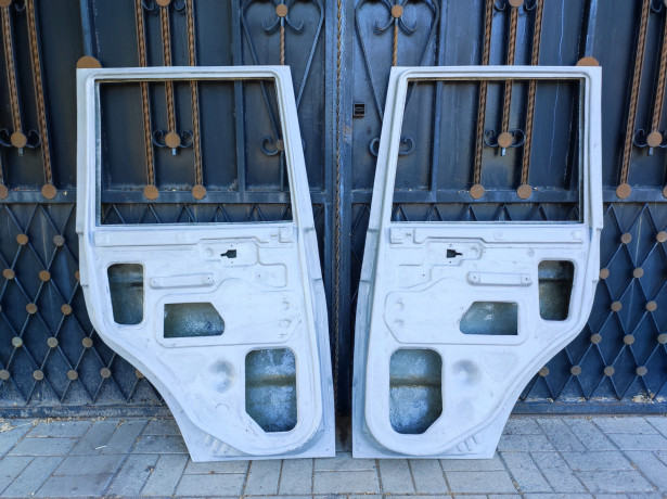 боковая задняя дверь правая стеклопластиковая для У@З 3163 p@triot sport купить недорого с доставкой в Нижний-Новгород