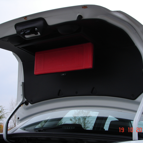 Обшивка крышки багажника с карманом под знак аварийной остановки для L@DA Gr@nt@ (2011-2018) купить недорого с доставкой в Нижний-Новгород