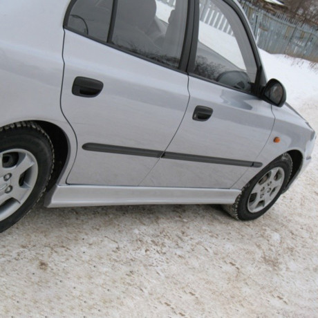 Накладки на пороги для Hyundai Accent купить недорого с доставкой в Нижний-Новгород