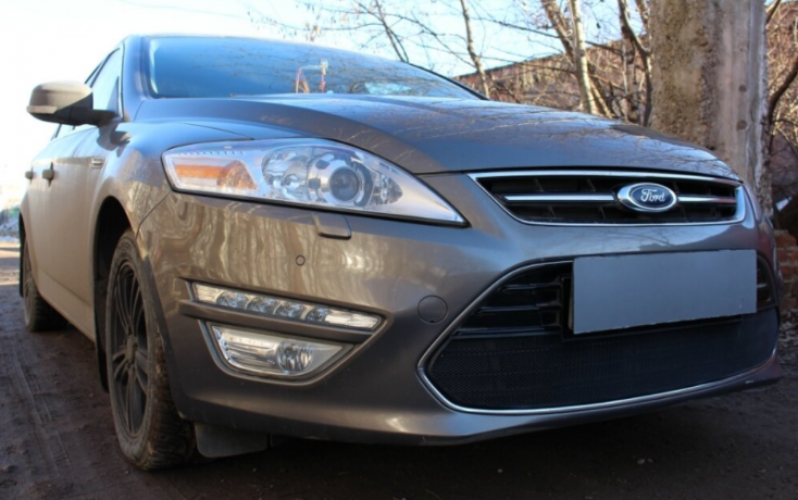 Защита радиатора "Standart" Ford Mondeo IV (2010-2014) чёрная купить недорого с доставкой в Нижний-Новгород